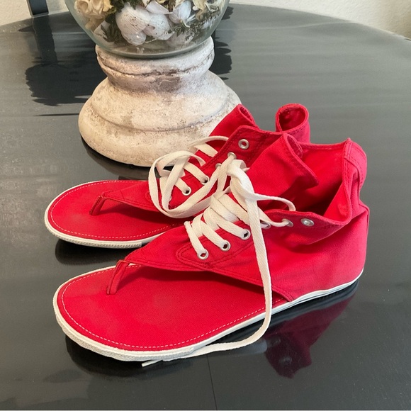 Converse Sandals - Picture 7 of 11